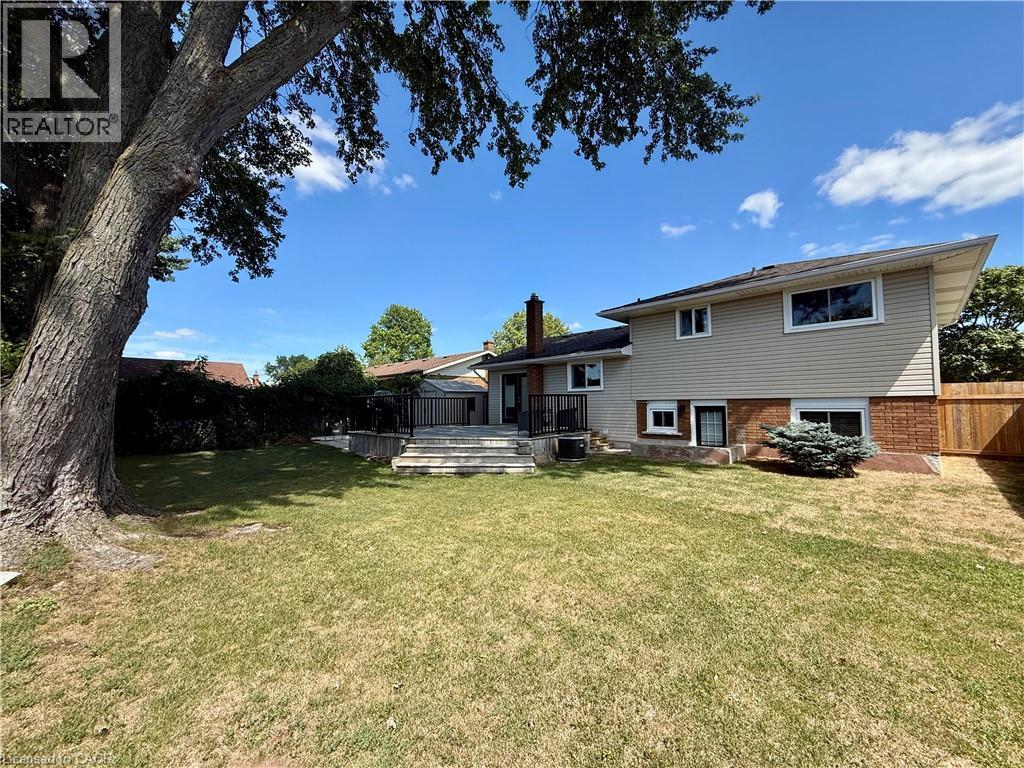 Photo 34 of 24 Gladys Avenue, Welland ON