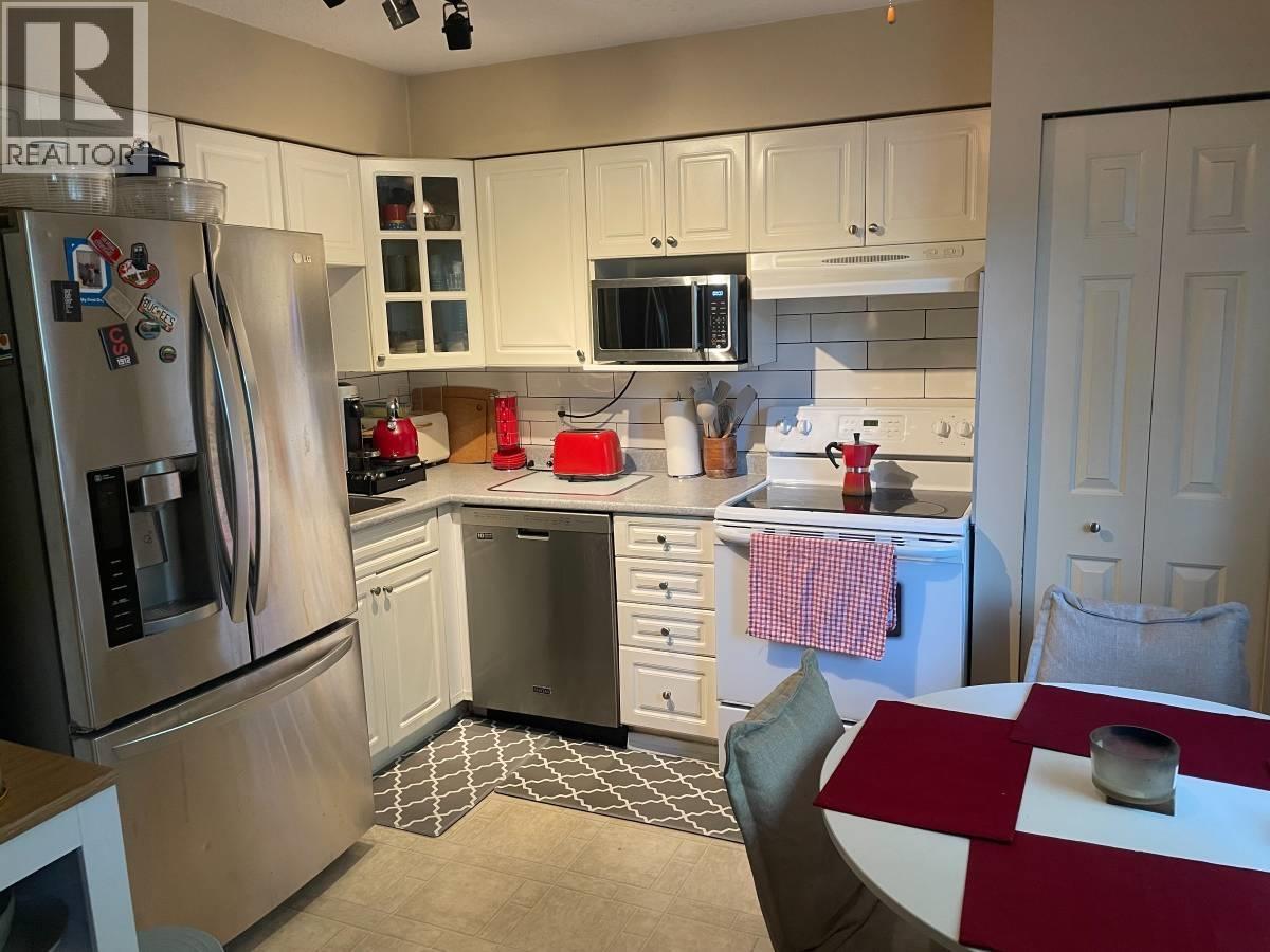 3 315 HIGHLAND WAY, Port Moody