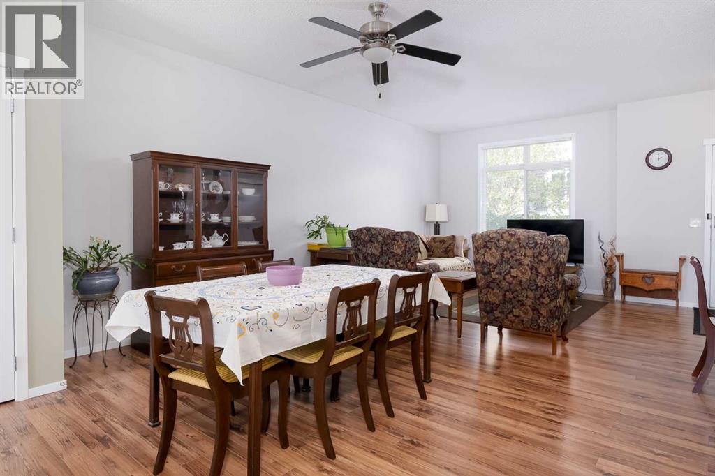 Photo 15 of 152 300 Evanscreek Court, Calgary AB