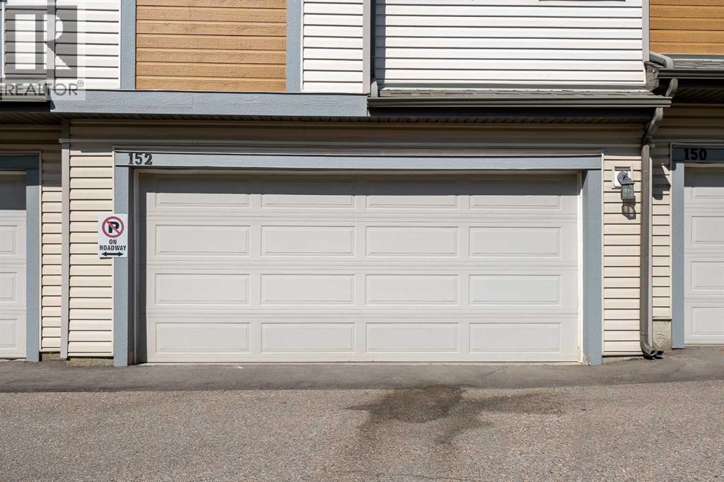 Photo 2 of 152 300 Evanscreek Court, Calgary AB