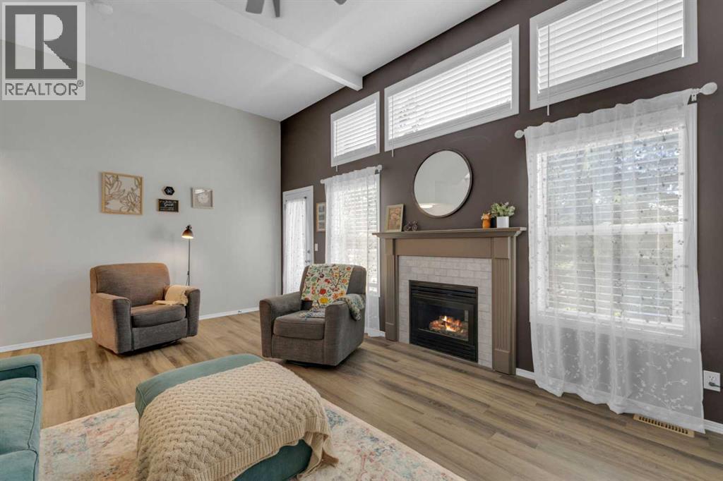 Photo 6 of 17 Kerry Wood Mews, Red Deer AB