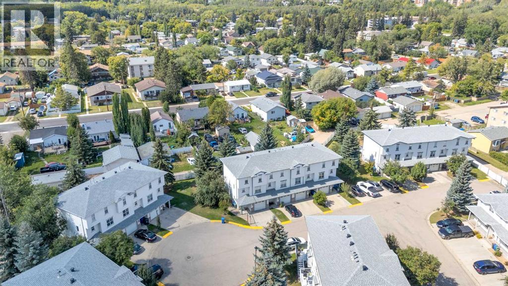 Photo 30 of 17 Kerry Wood Mews, Red Deer AB