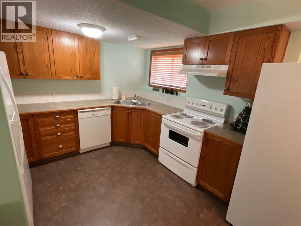 Photo 34 of 7564 59 Avenue, Red Deer AB