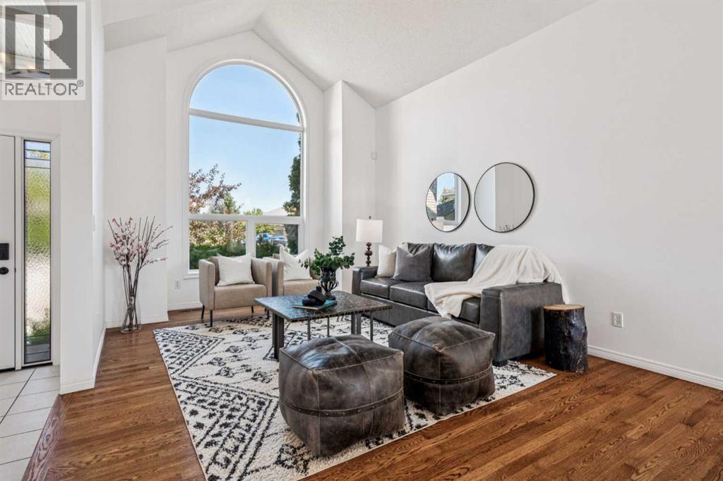 Photo 11 of 107 Valley Ridge Green Nw, Calgary AB