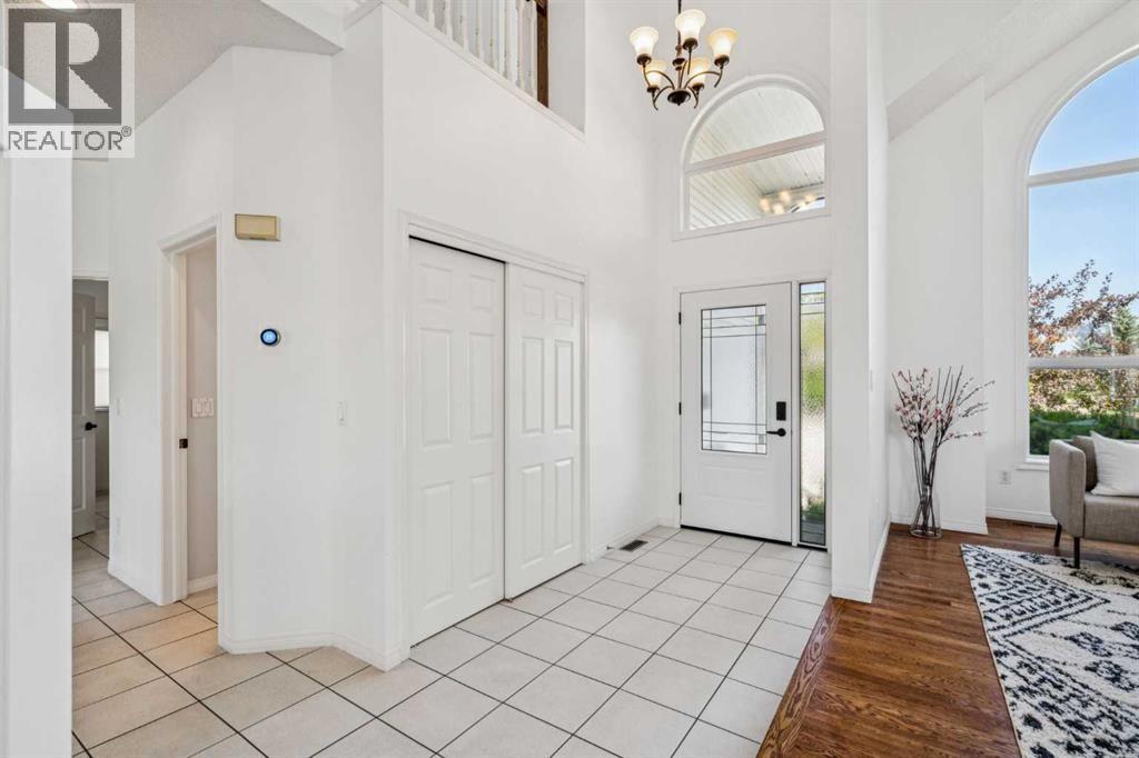 Photo 6 of 107 Valley Ridge Green Nw, Calgary AB