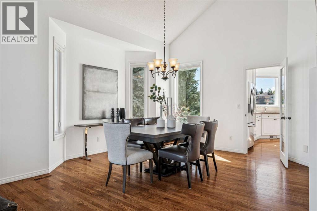 Photo 8 of 107 Valley Ridge Green Nw, Calgary AB