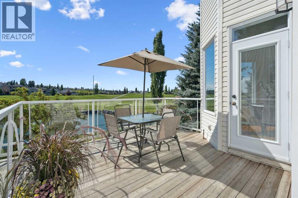 Photo 24 of 107 Valley Ridge Green Nw, Calgary AB