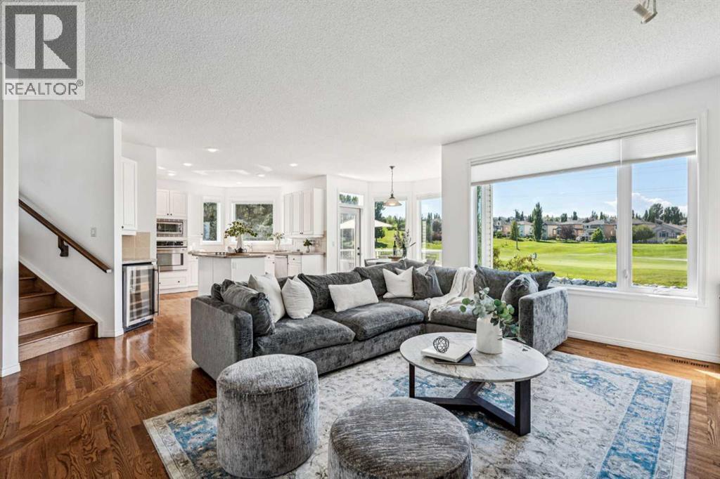 Photo 19 of 107 Valley Ridge Green Nw, Calgary AB