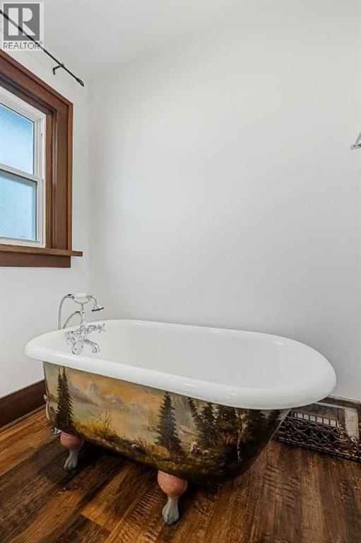 Photo 22 of 1640 15 Street Se, Calgary AB