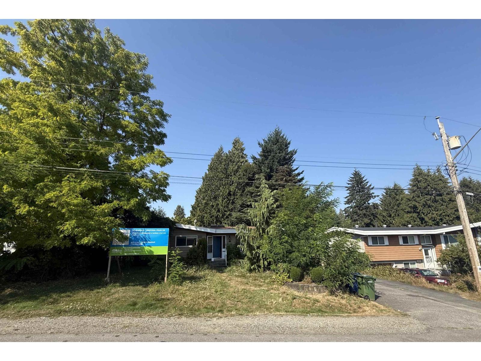 Photo 1 of 32611 Hollywood Avenue, Abbotsford BC