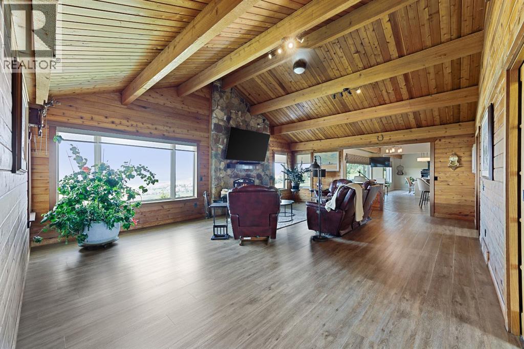 Photo 4 of 260011 Mountain Ridge Place, Rural Rocky View County AB