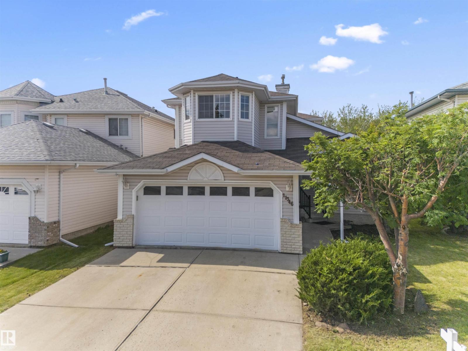 Photo 1 of 11346 173 Av Nw, Edmonton AB