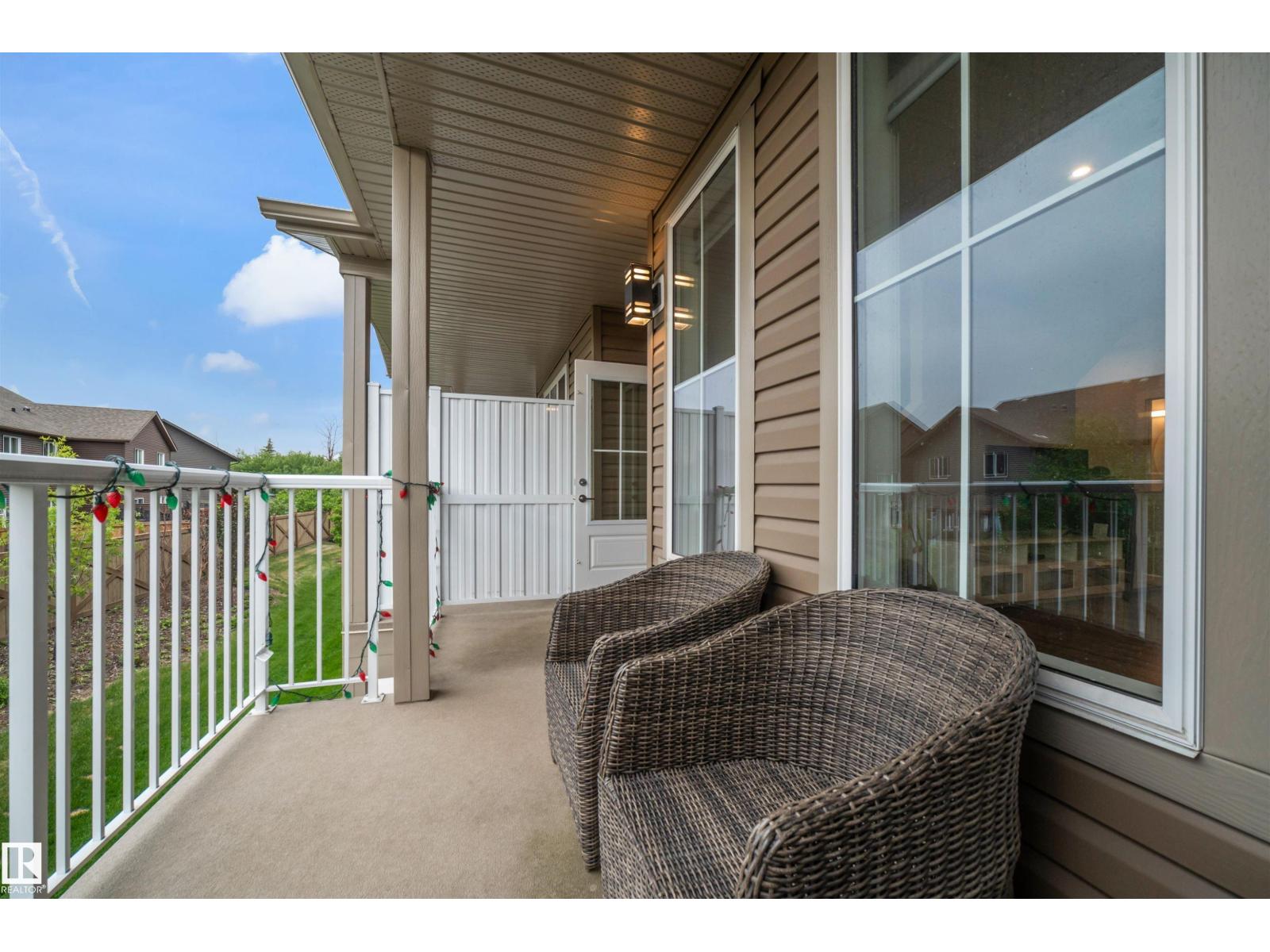 Photo 13 of 32 1051 Graydon Hill Bv Sw, Edmonton AB