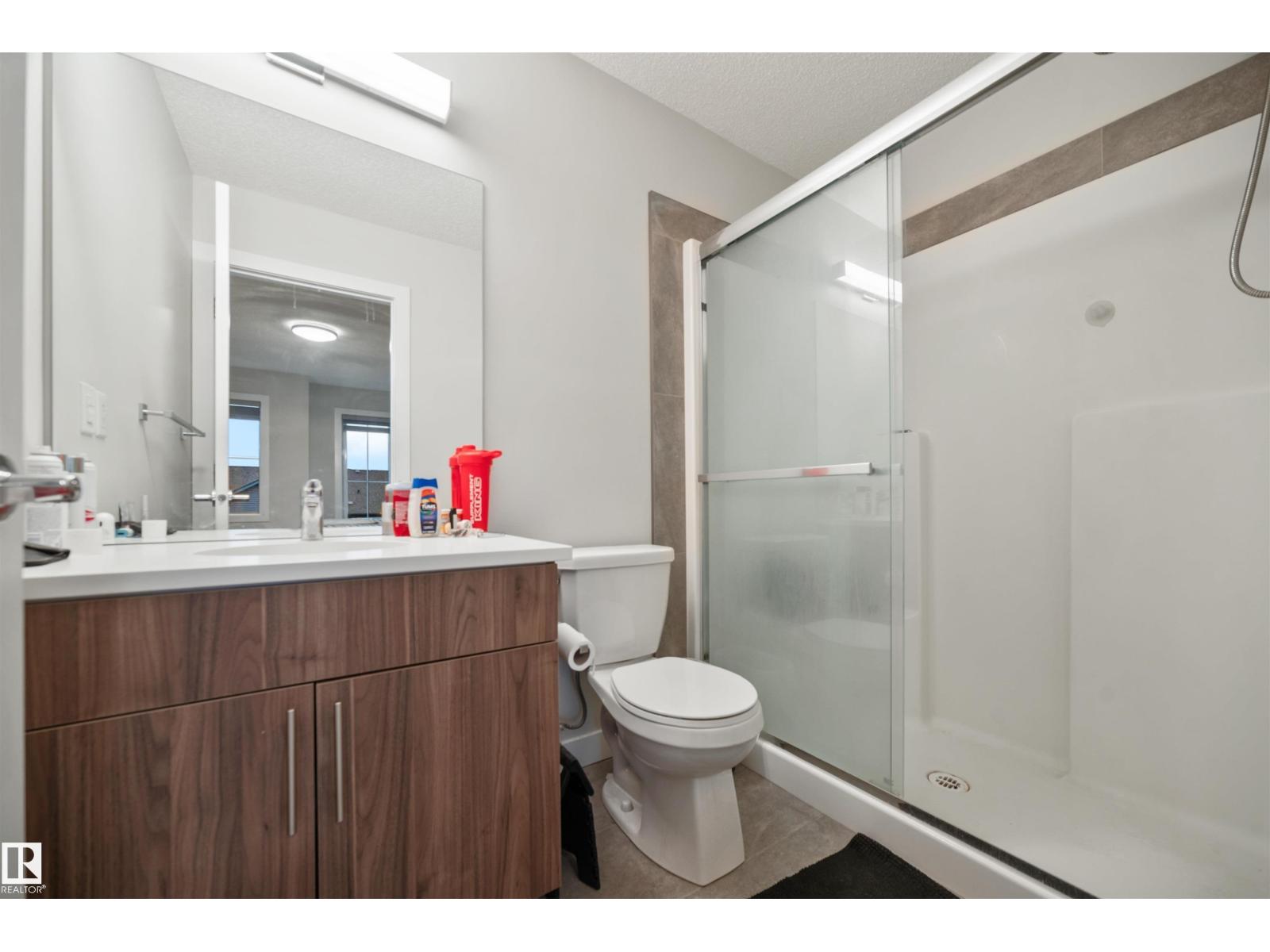 Photo 22 of 32 1051 Graydon Hill Bv Sw, Edmonton AB