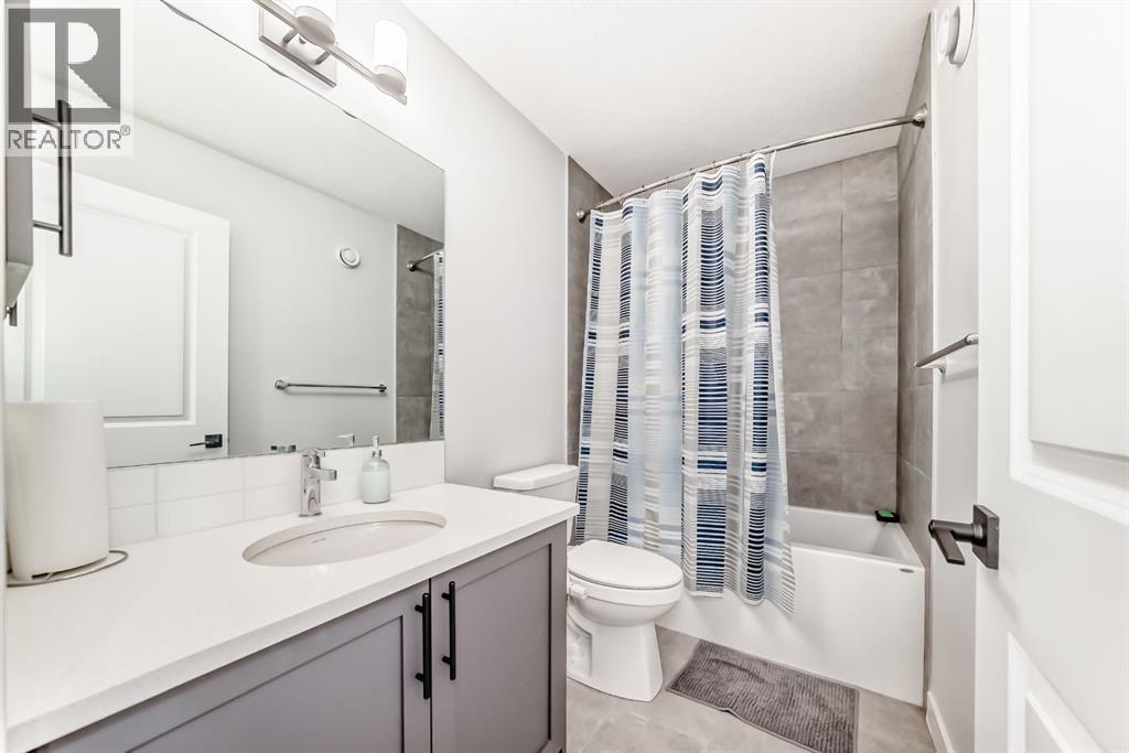 Photo 29 of 857 Midtown Drive Sw, Airdrie AB