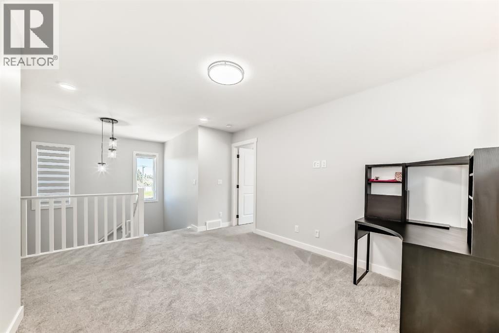 Photo 31 of 857 Midtown Drive Sw, Airdrie AB