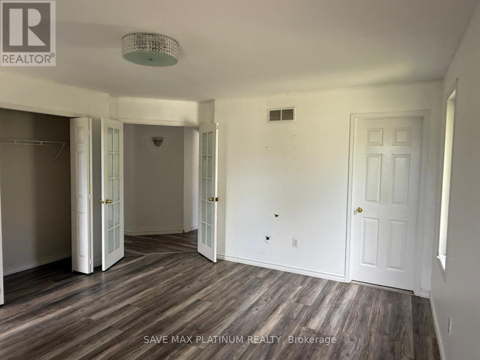 Photo 10 of 4276 Providence Crescent, Windsor ON