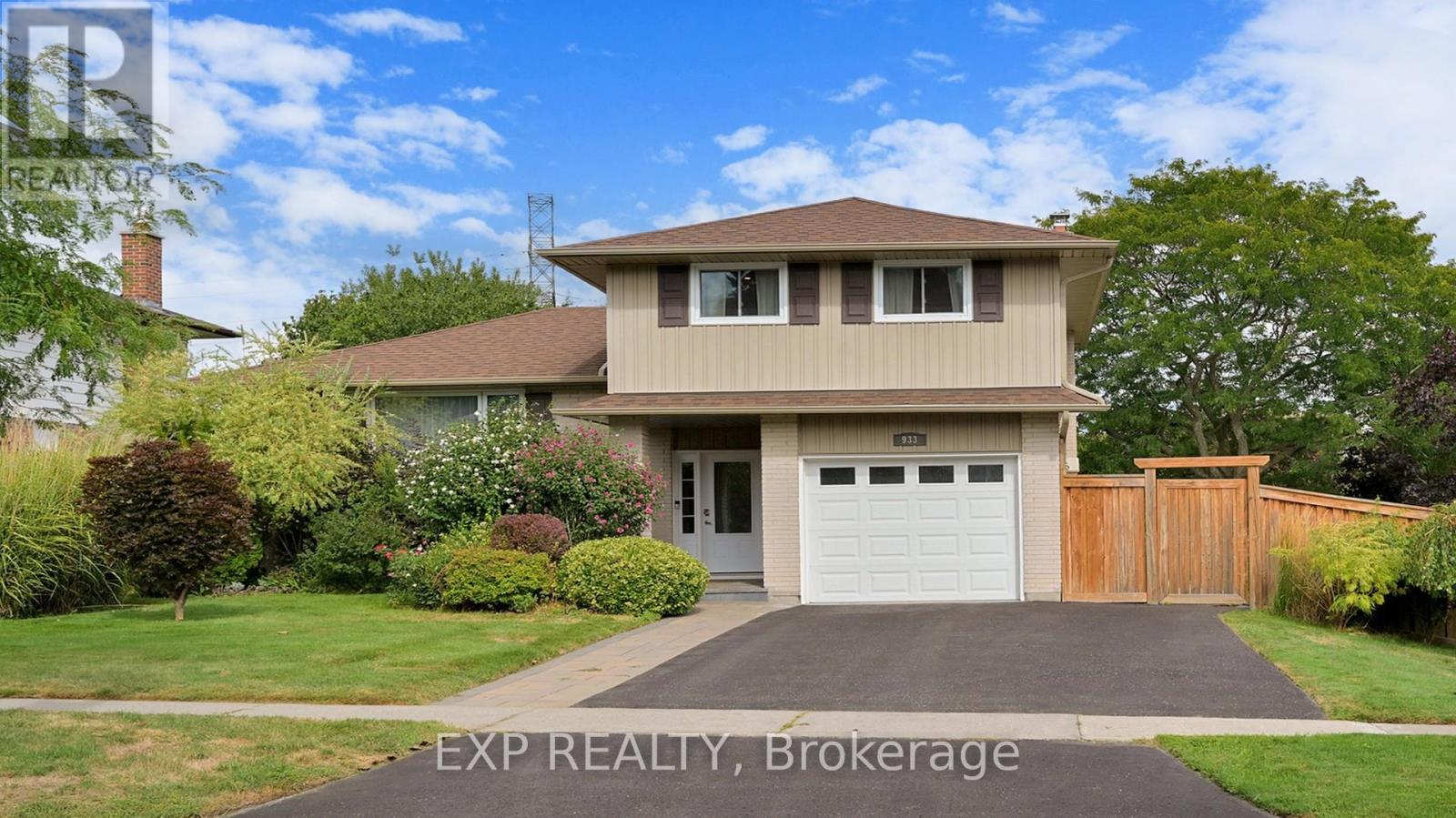 Photo 1 of 933 Central Park Boulevard N, Oshawa ON