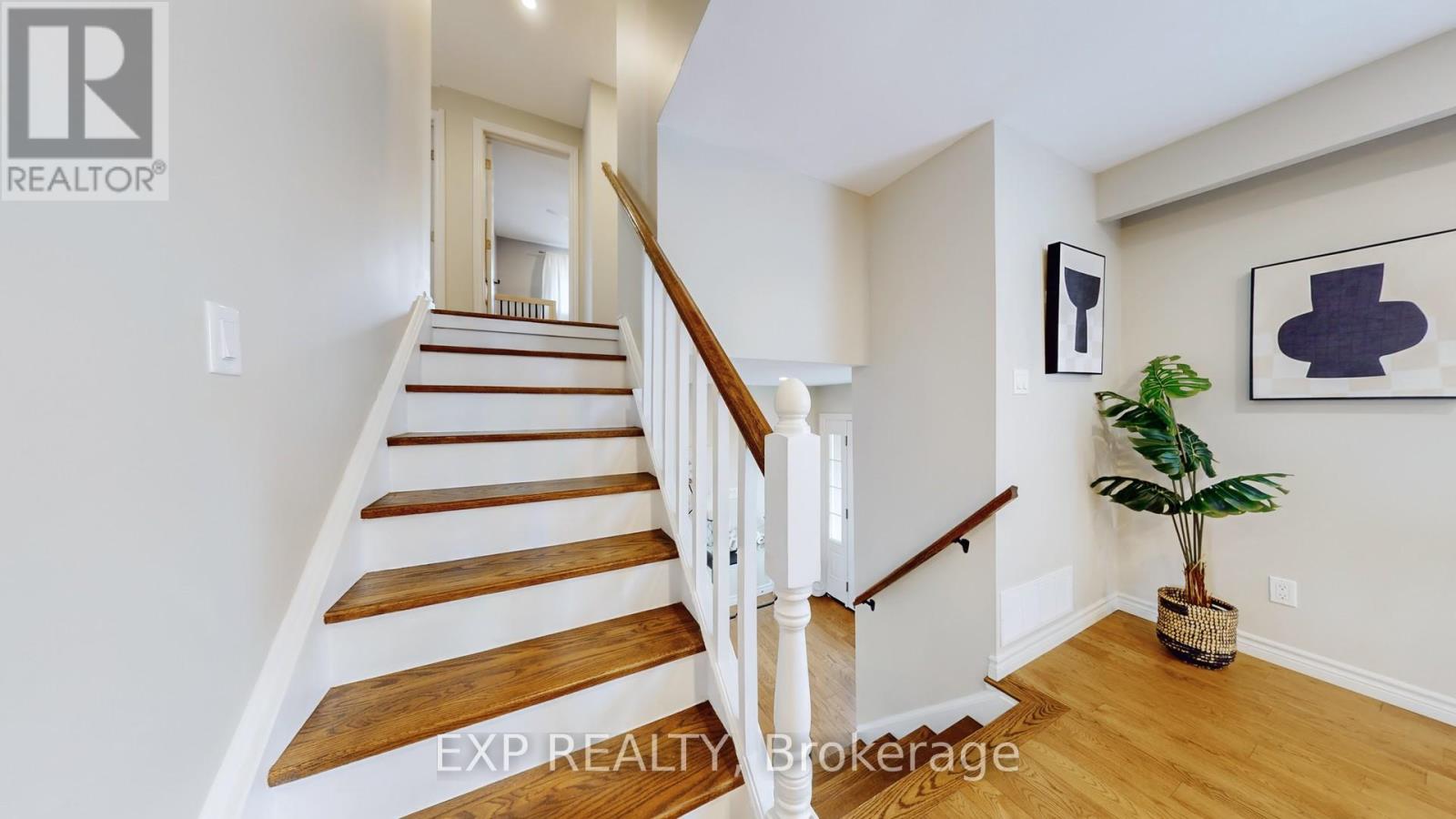 Photo 15 of 933 Central Park Boulevard N, Oshawa ON