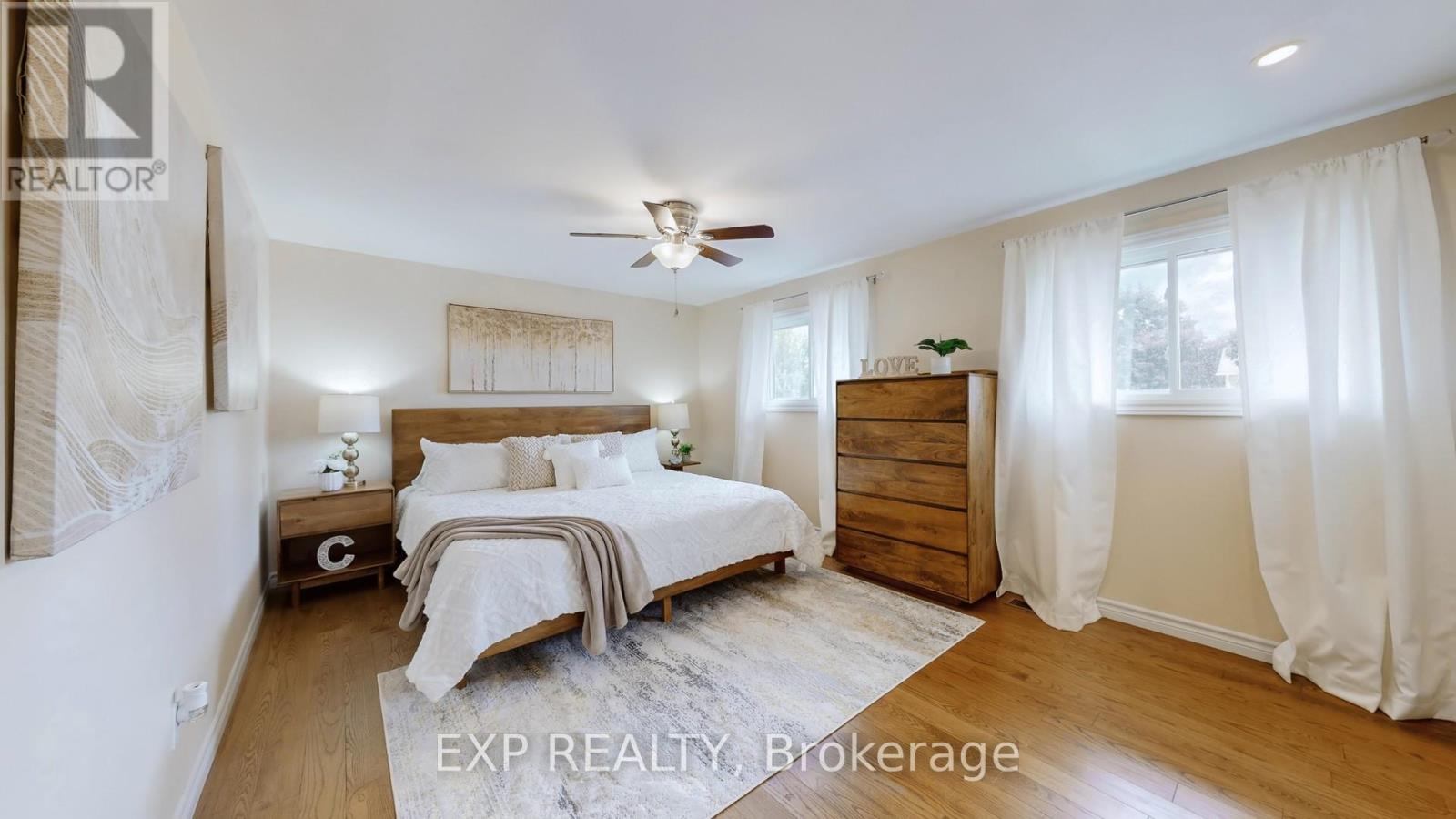 Photo 18 of 933 Central Park Boulevard N, Oshawa ON