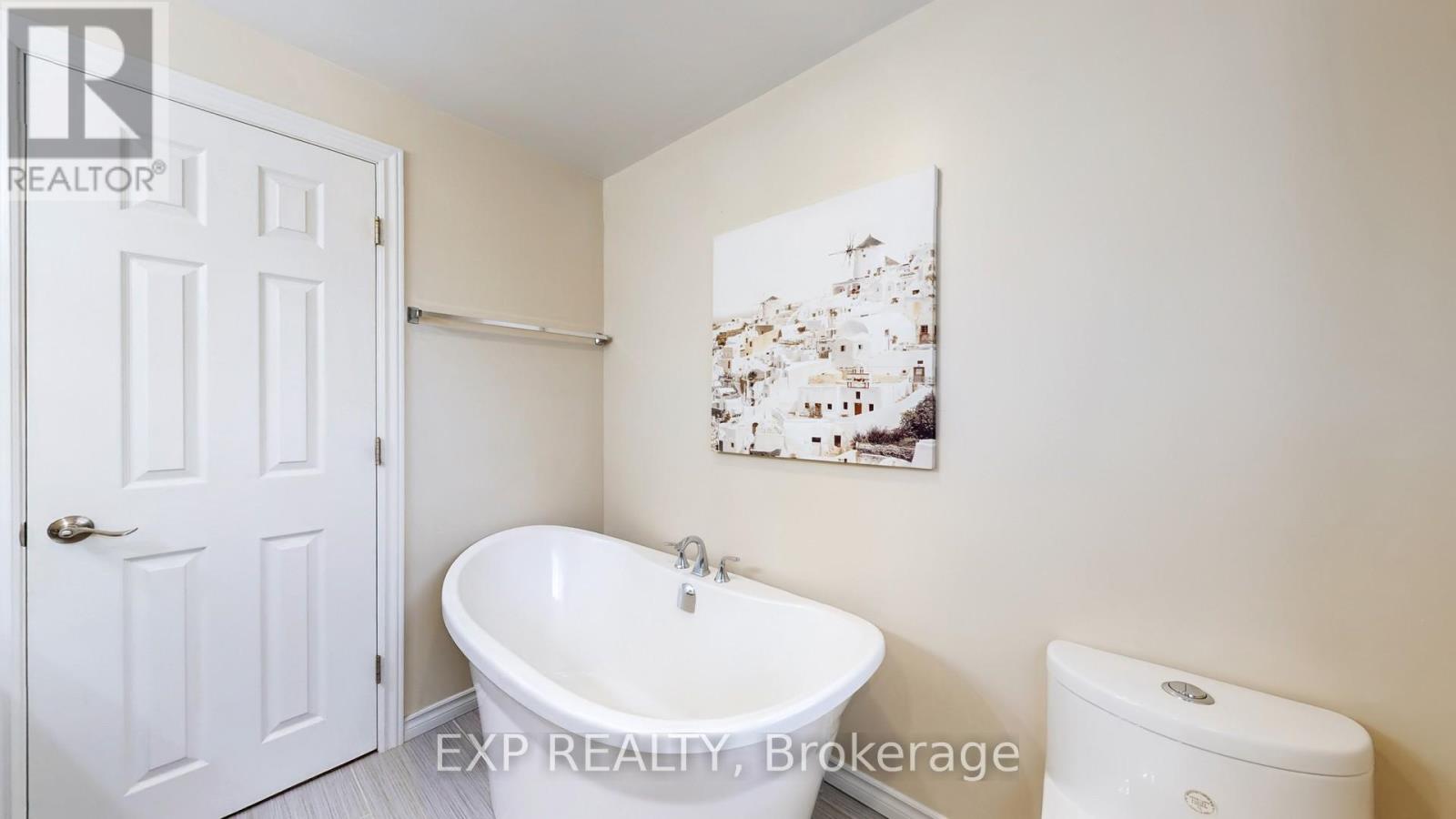 Photo 30 of 933 Central Park Boulevard N, Oshawa ON