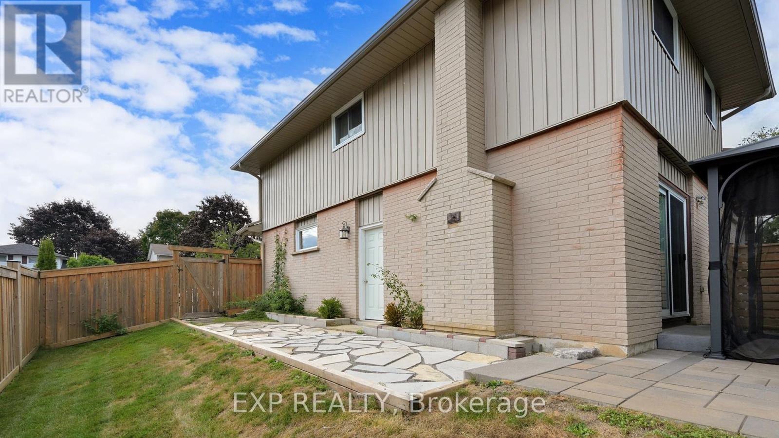 Photo 42 of 933 Central Park Boulevard N, Oshawa ON