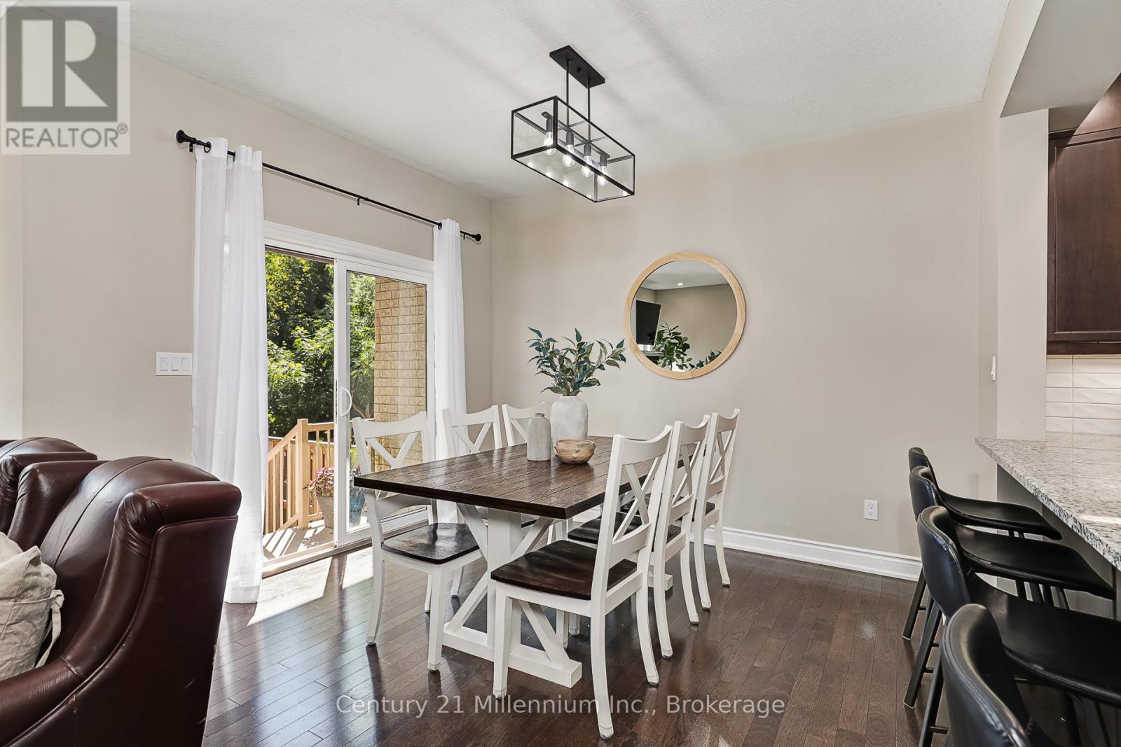 Photo 10 of 133 Conservation Way, Collingwood ON