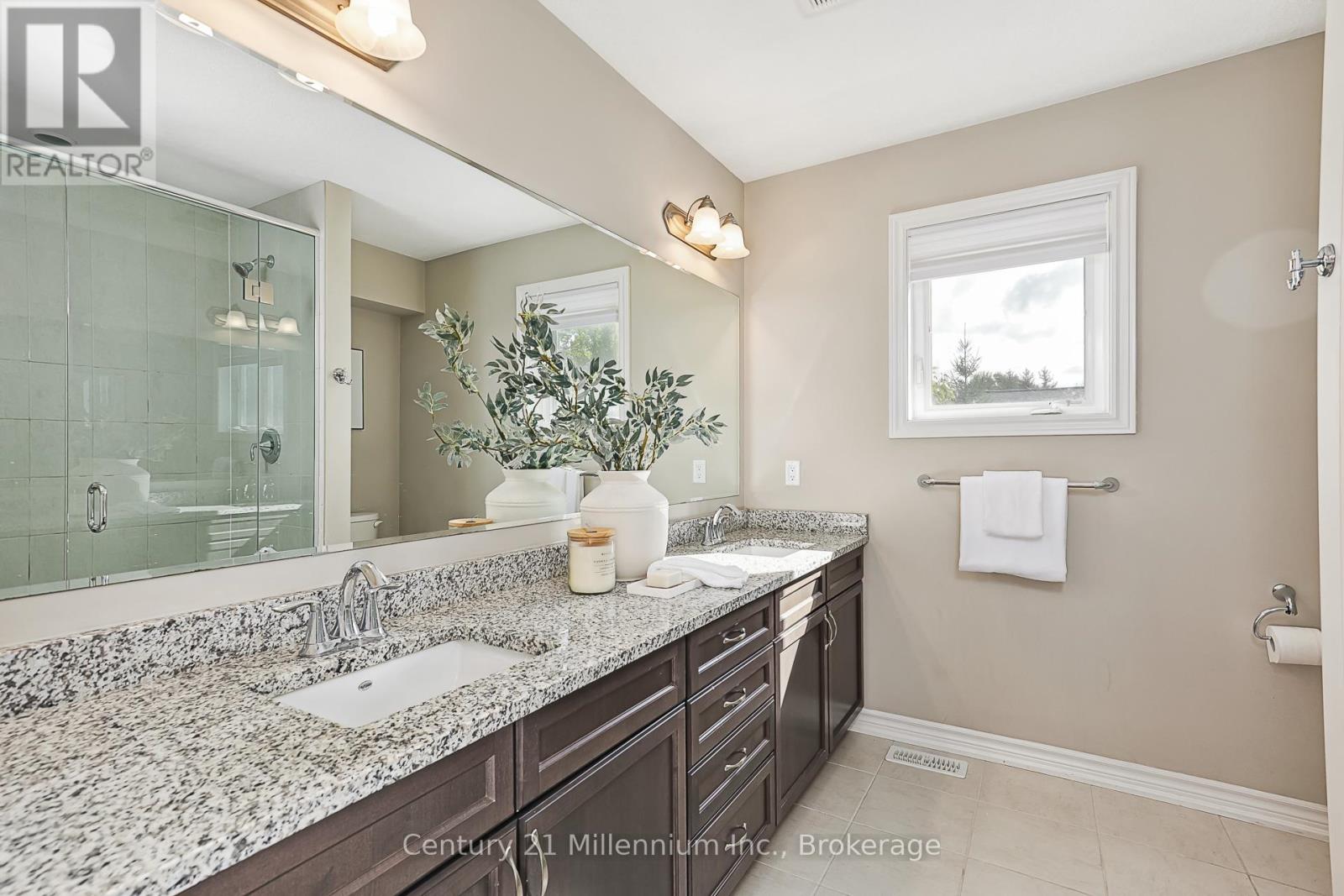Photo 21 of 133 Conservation Way, Collingwood ON