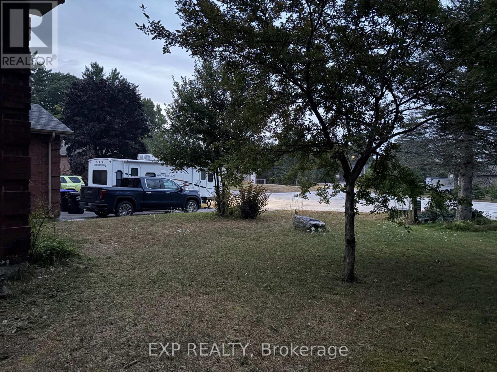 Photo 28 of 9 Birdie Court, Wasaga Beach ON