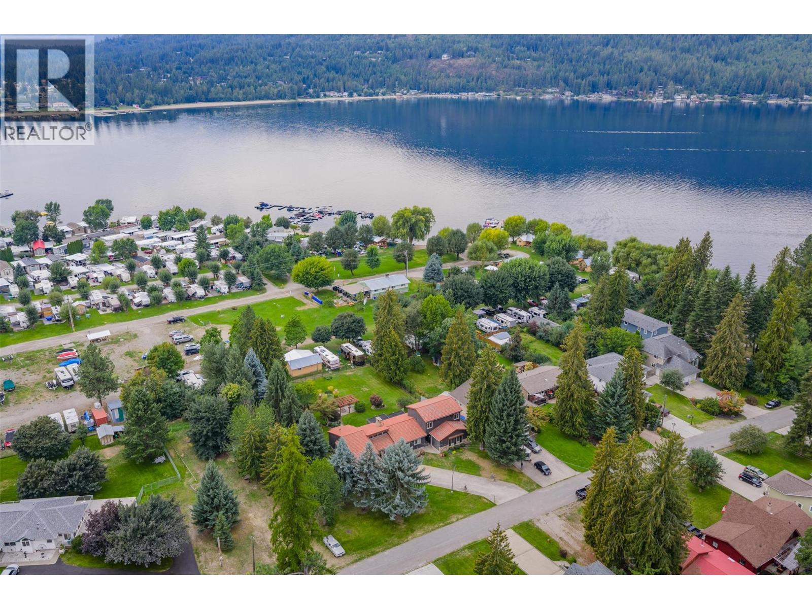 25 Wilson Road, Christina Lake