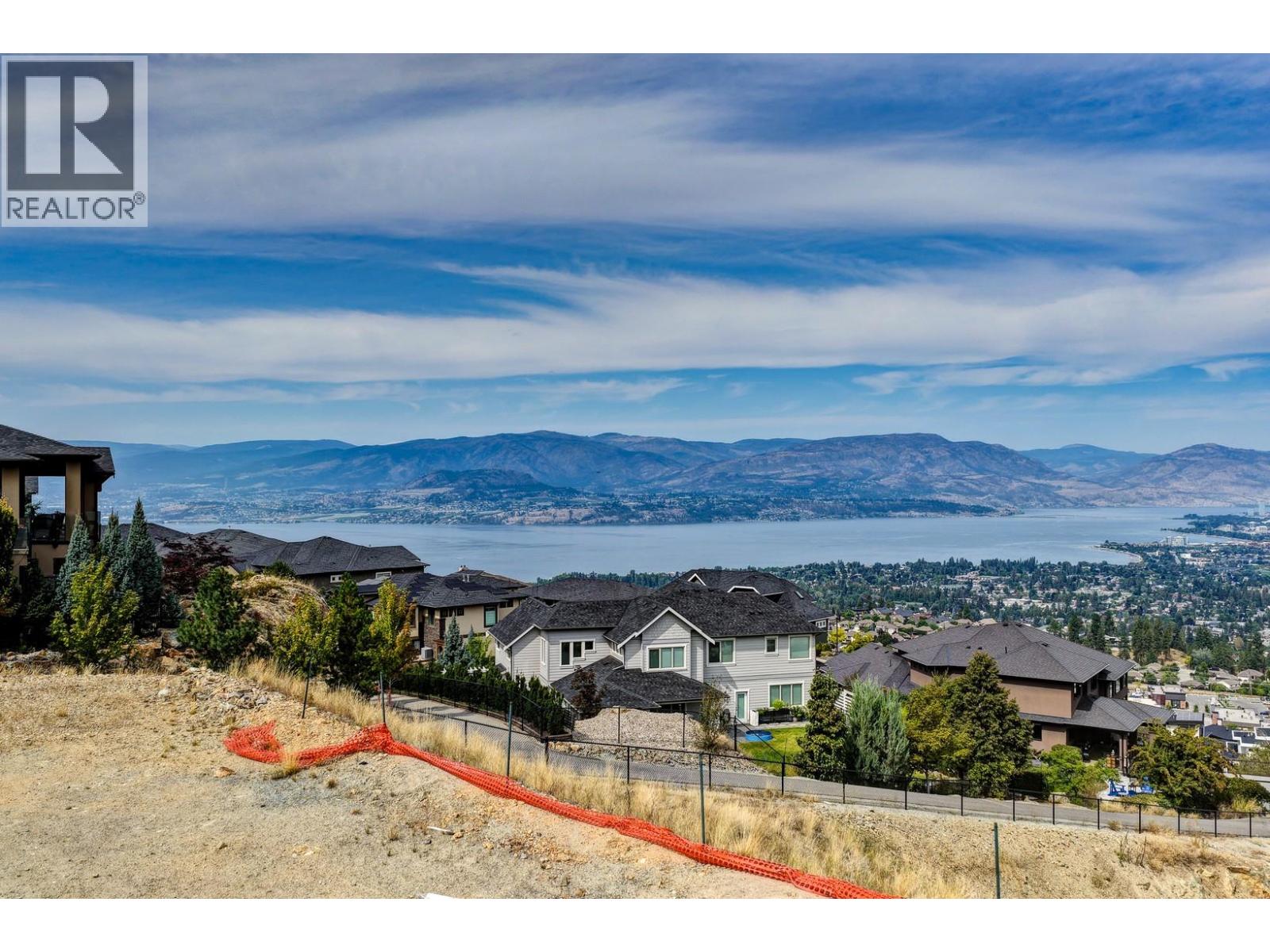 Photo 12 of 1060 Heweston Avenue, Kelowna BC