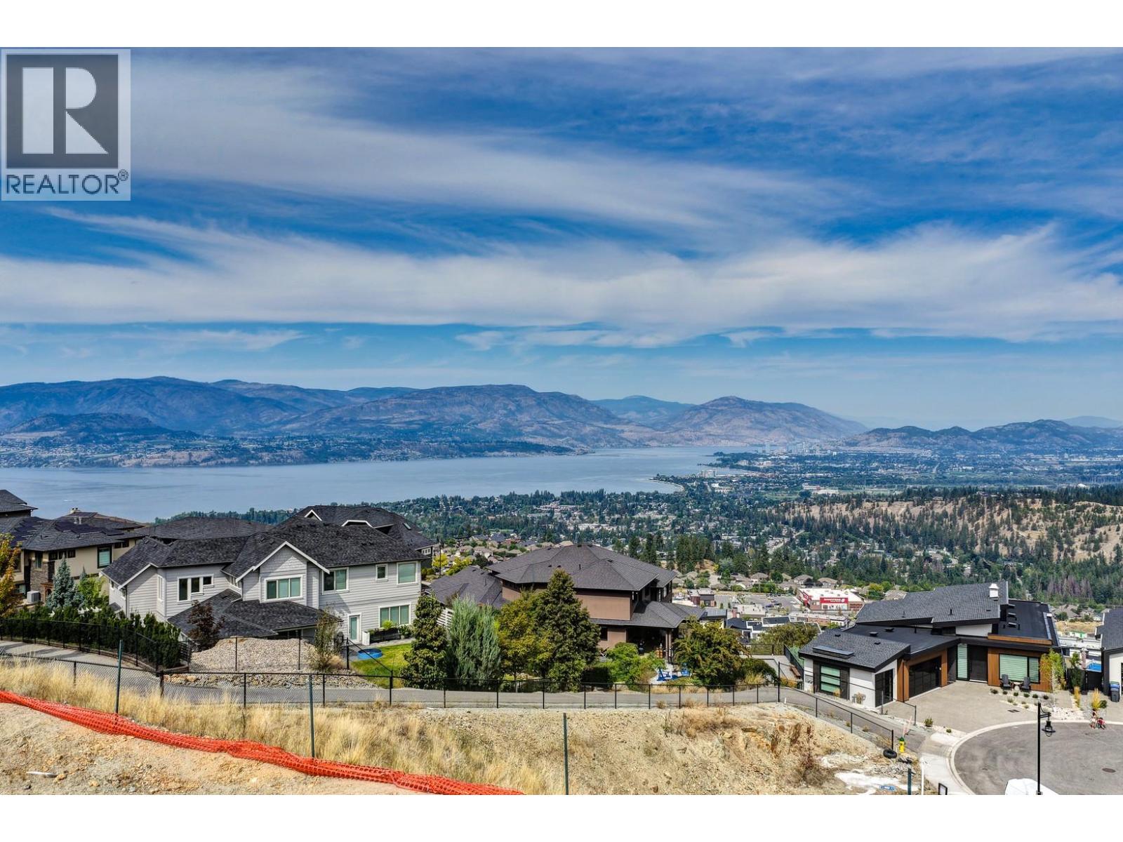 Photo 13 of 1060 Heweston Avenue, Kelowna BC