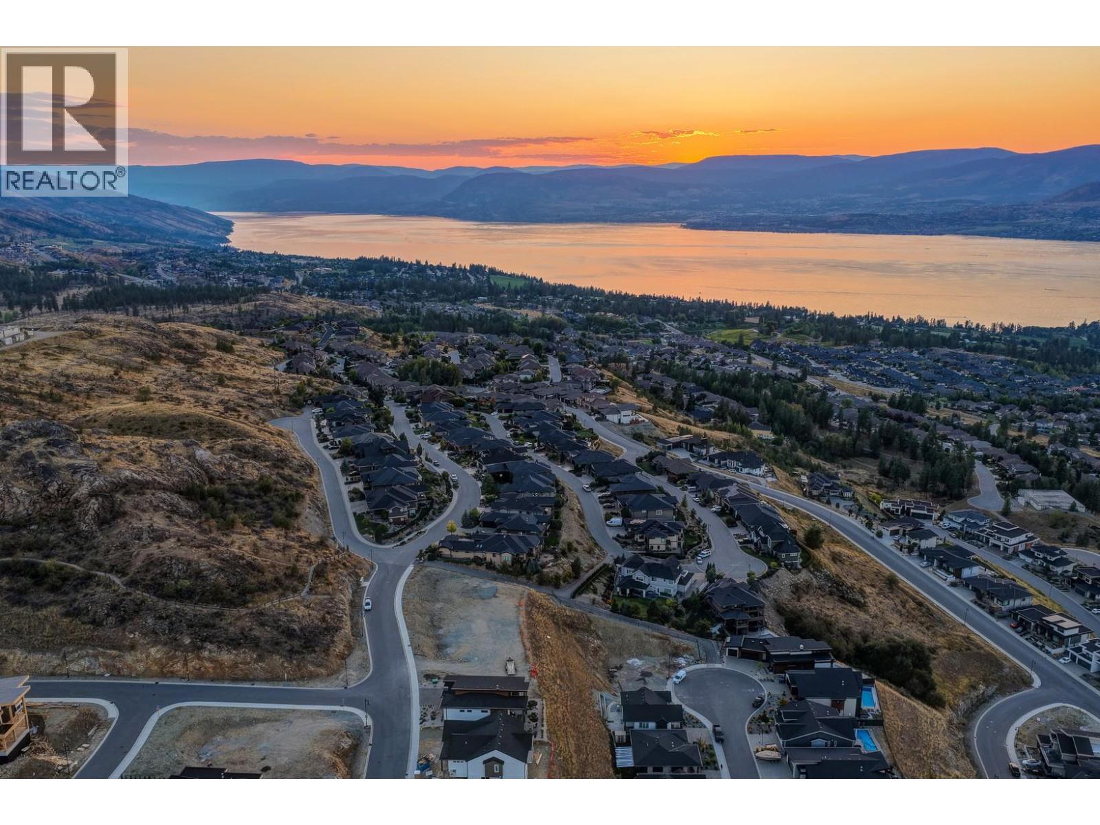 Photo 21 of 1060 Heweston Avenue, Kelowna BC