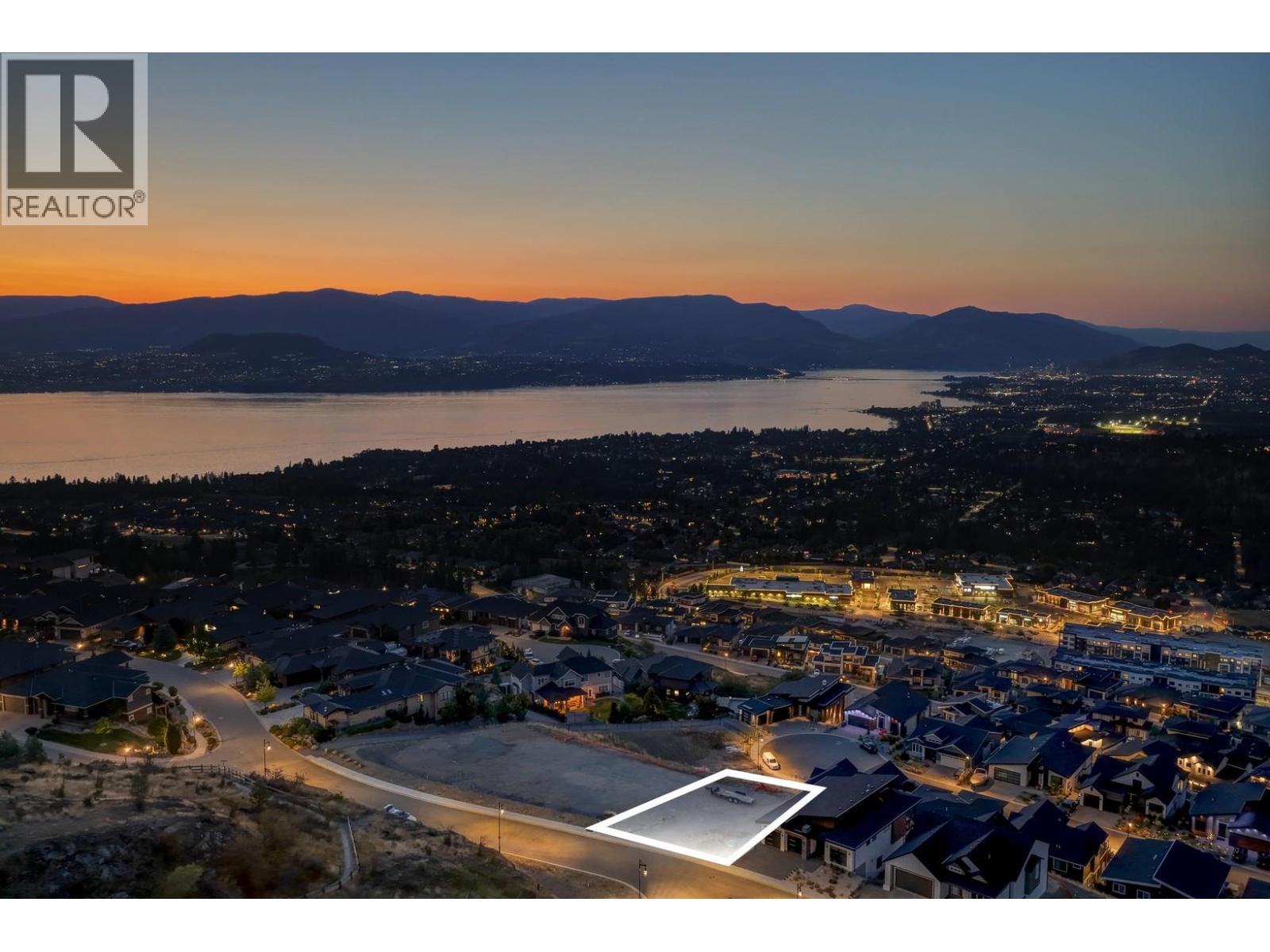 Photo 7 of 1060 Heweston Avenue, Kelowna BC
