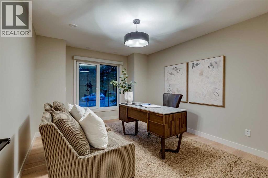 Single Family House for Sale in  Baines Road NW Brentwood Calgary 