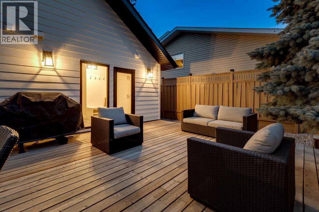 Single Family House for Sale in  Baines Road NW Brentwood Calgary 