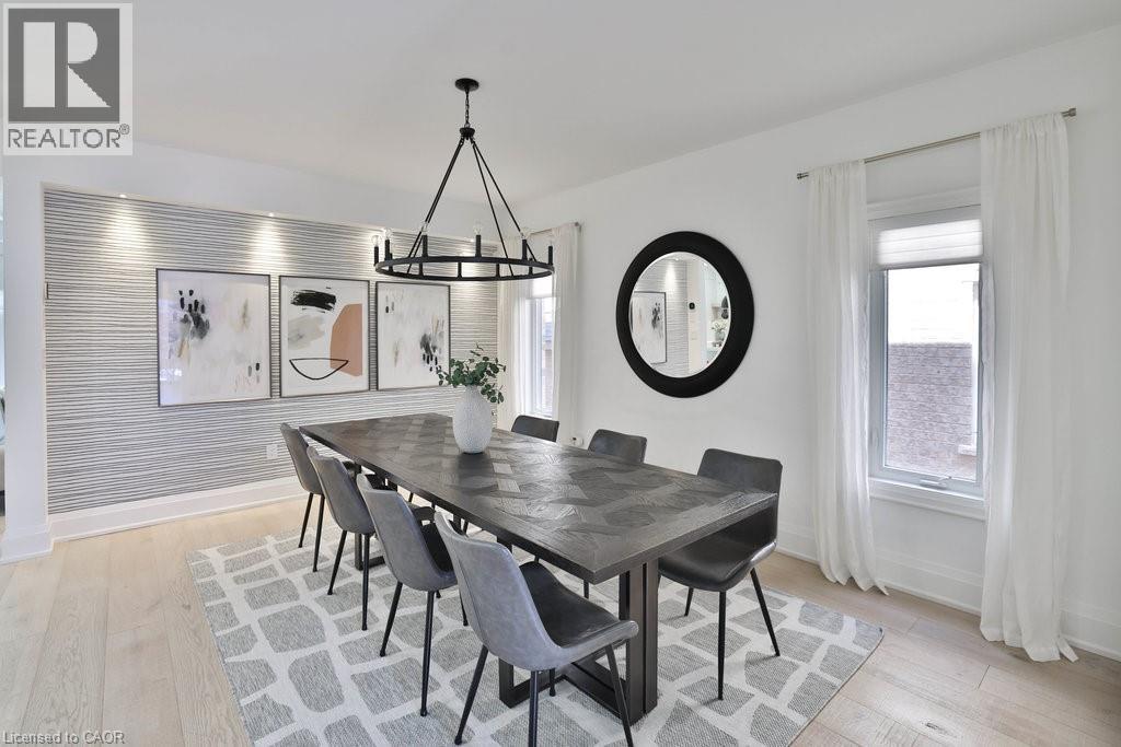 Photo 7 of 3424 Skipton Lane, Oakville ON