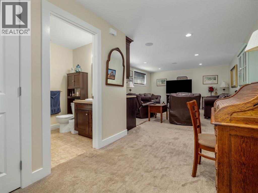 Photo 19 of 2546 Aspen Drive, Coaldale AB