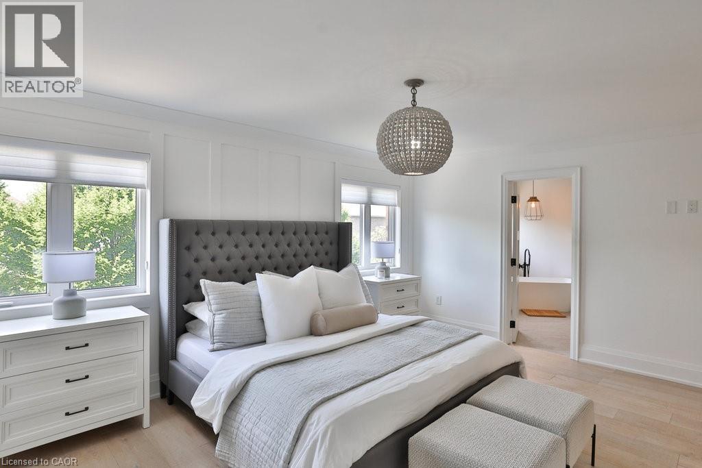 Photo 17 of 3424 Skipton Lane, Oakville ON