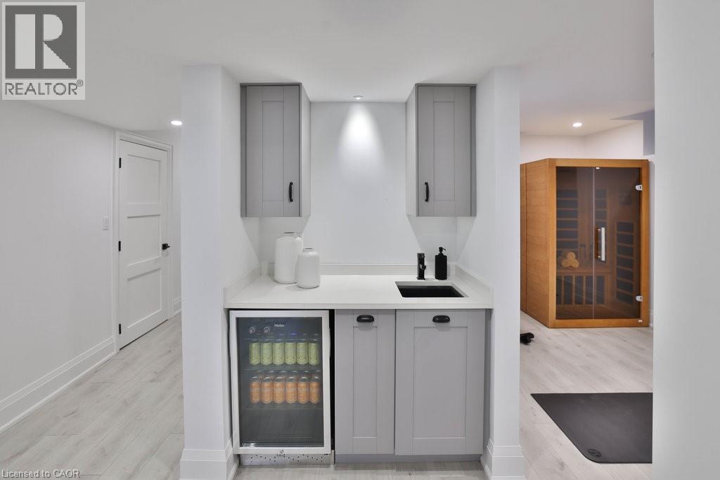 Photo 30 of 3424 Skipton Lane, Oakville ON
