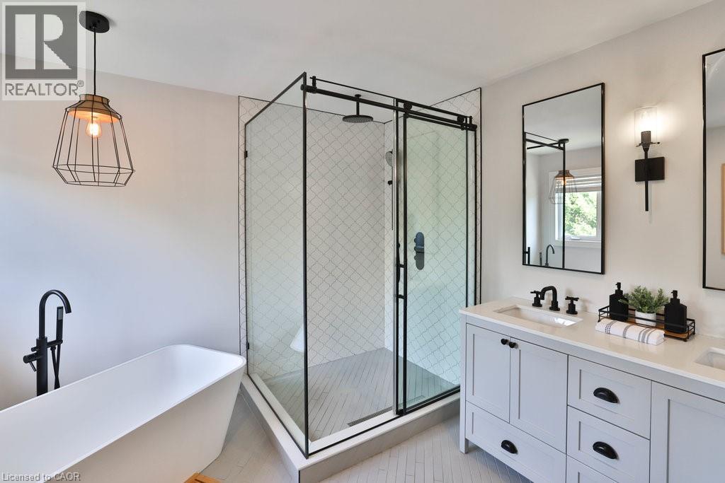 Photo 18 of 3424 Skipton Lane, Oakville ON