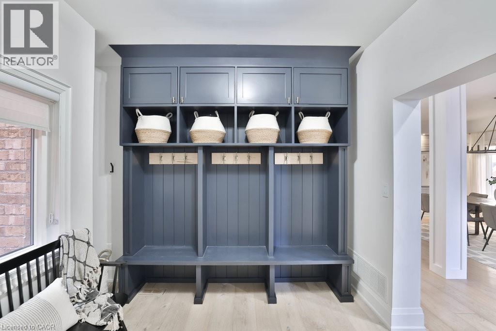 Photo 14 of 3424 Skipton Lane, Oakville ON