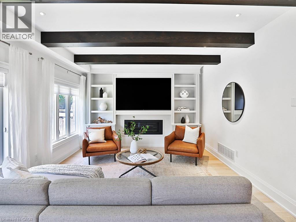 Photo 5 of 3424 Skipton Lane, Oakville ON