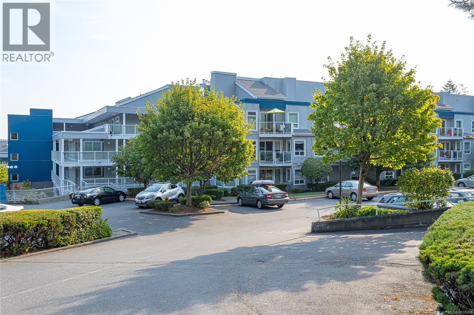 Photo 55 of 602 2560 Departure Bay Rd, Nanaimo BC