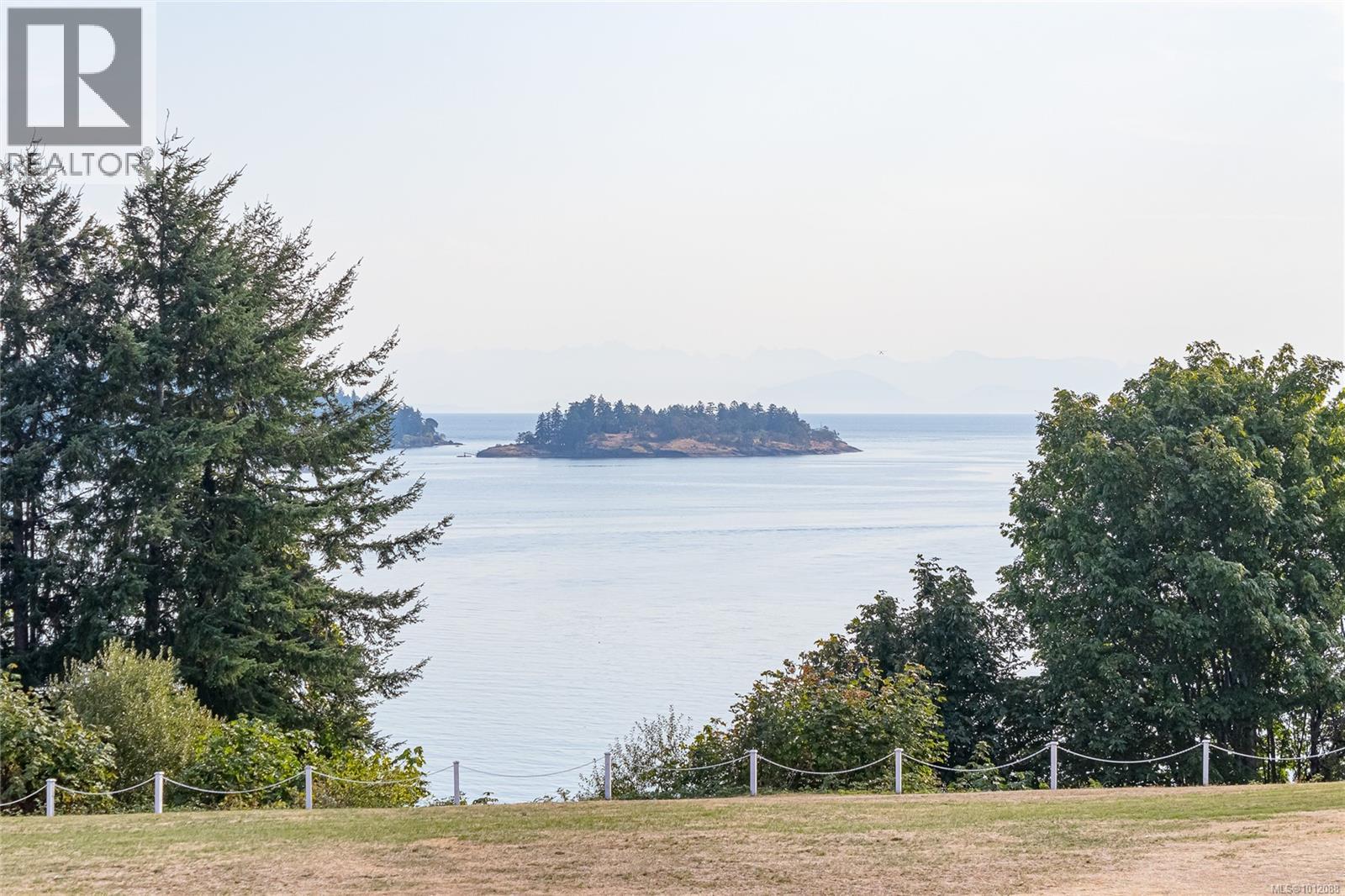 Photo 76 of 602 2560 Departure Bay Rd, Nanaimo BC