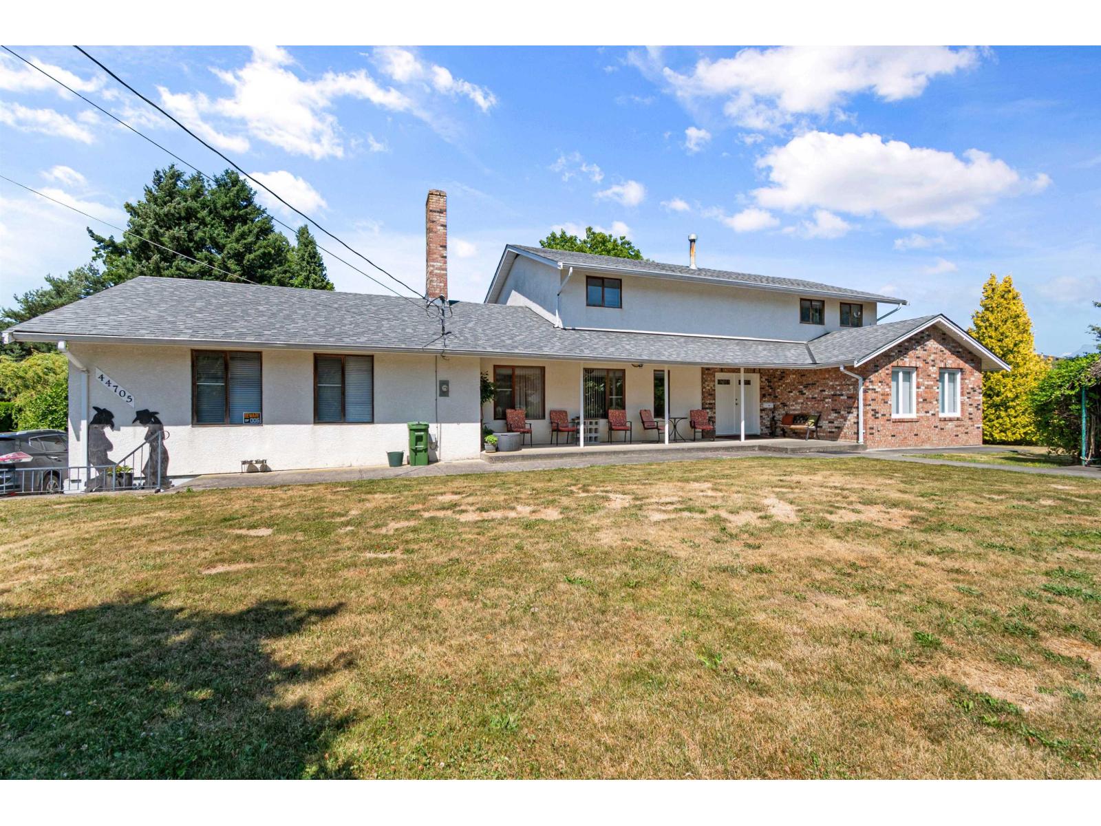 Photo 3 of 44705 Watson Road Sardis South, Chilliwack BC