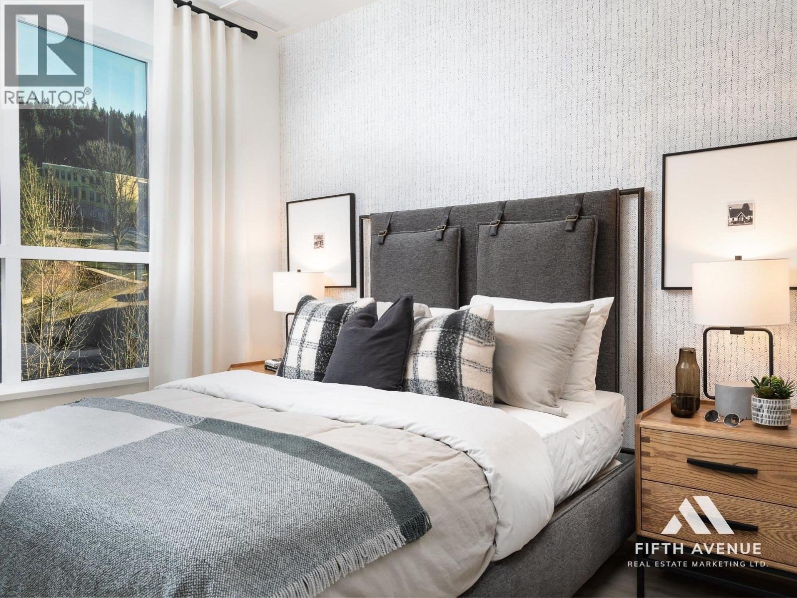 Photo 3 of 602 111 Buller Street, Port Moody BC
