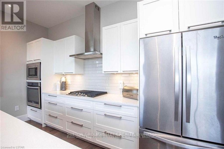 Photo 11 of 208 1705 Fiddlehead Place, London North ON