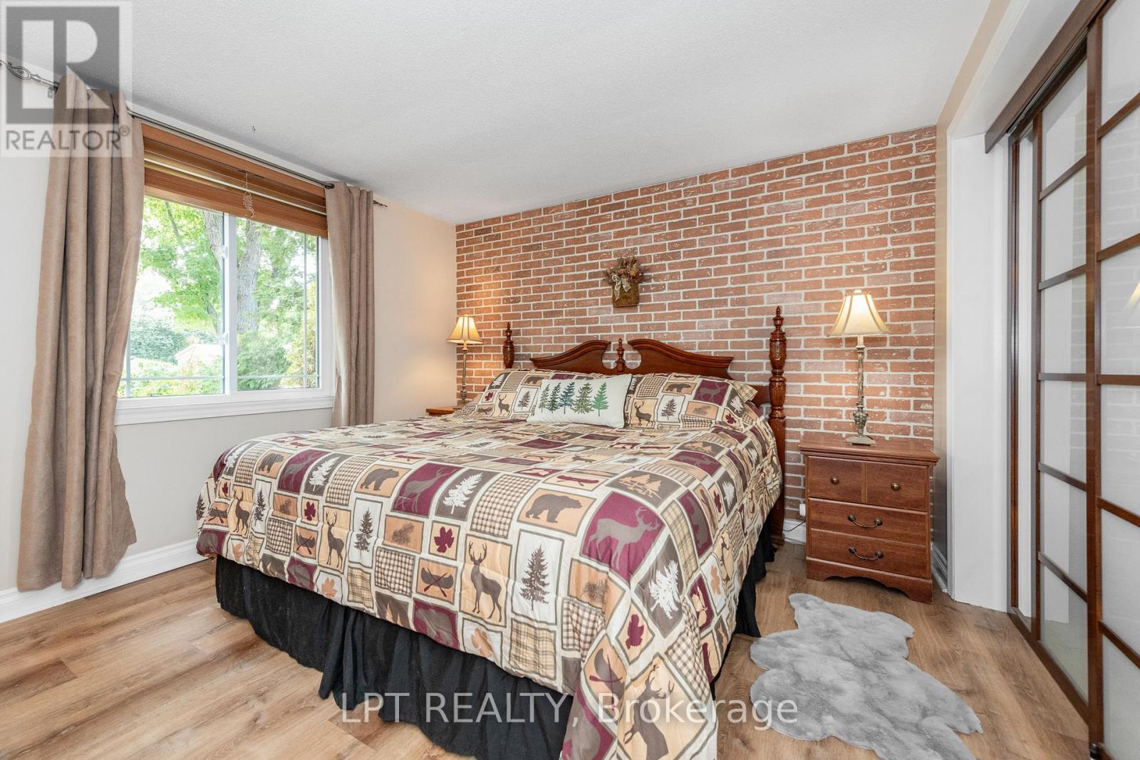 Photo 11 of 9 Dallaire Crescent, Ottawa ON