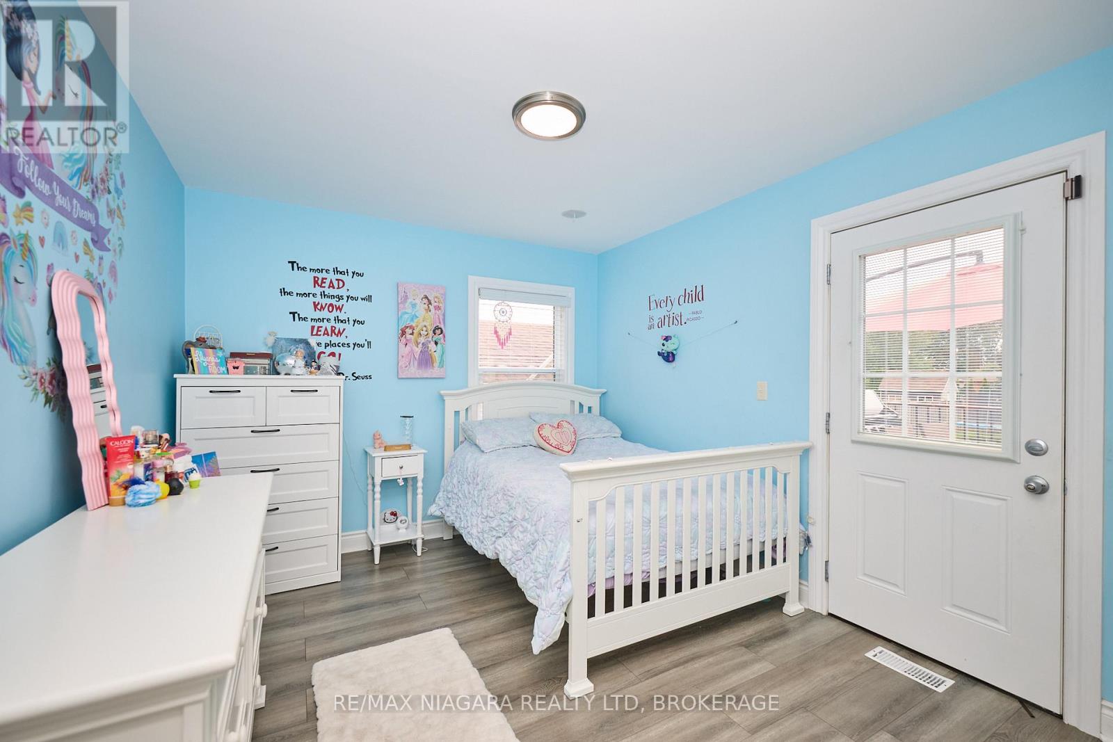 Photo 13 of 5667 Montrose Road, Niagara Falls ON
